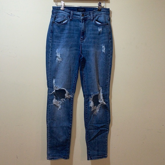 Judy Blue Denim - Womens Judy Blue Boyfriend Fit Ripped Denim High Rise Jeans